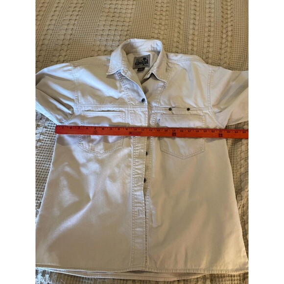 Levi Strauss Silver Womens Denim Shirt Jacket Size Medium Cream Metal Buttons - Picture 8 of 9